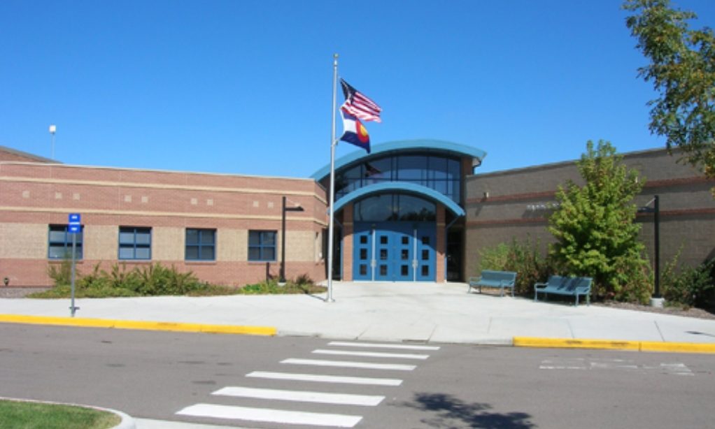 Escuela Bilingüe Betty Benavidez Building